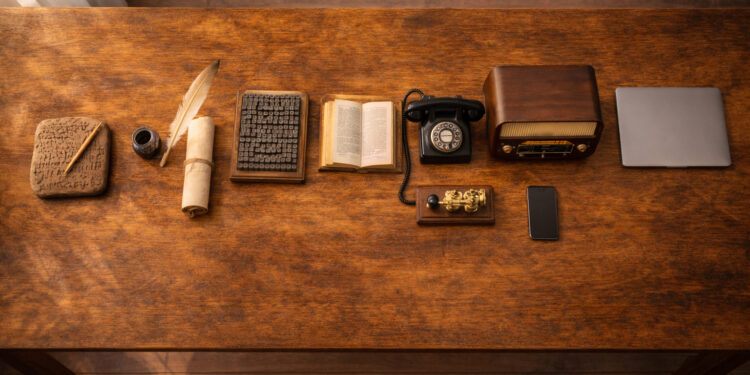 Chronicle of Messaging: How Methods of Exchange Evolved