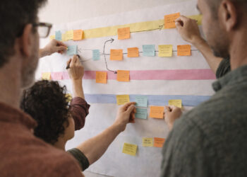 Structuring Time: A Practical Guide to Timeline Storytelling