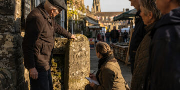 How Local Practices Shape Regional Historical Narratives